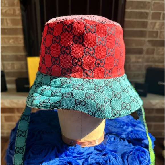 Gucci Accessories Gucci Gg Canvas Multicolor Reversible Bucket Hat